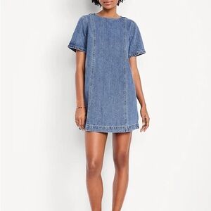 Old Navy Light Wash Denim Mini Skirt - Blue size Large